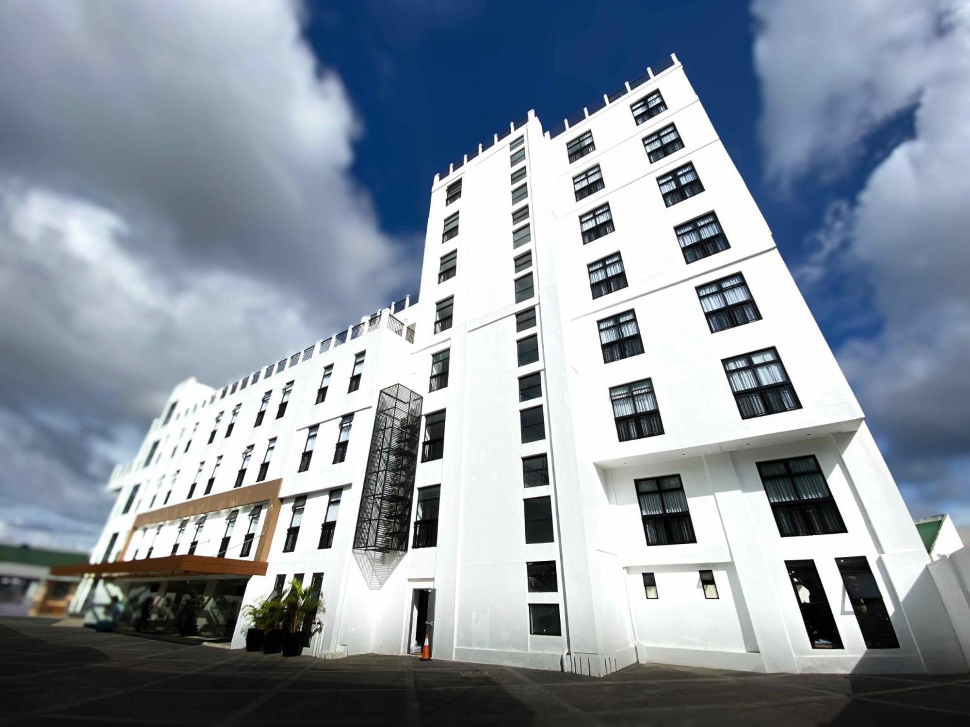 The Plaza Garden Hotel And Residences Baguio City Exterior foto